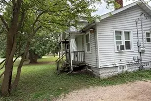 804 Ferry St, Eau Claire, WI 54703 - Photo 3