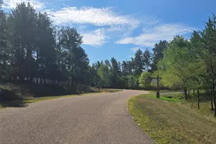 9084 S 24th Ave, Eau Claire, WI 54703 - Photo 5