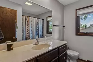 903 Pamela Pl, Eau Claire, WI 54701 - Photo 13