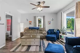 2015 4th St, Eau Claire, WI 54703 - Photo 11