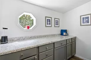 2015 4th St, Eau Claire, WI 54703 - Photo 7