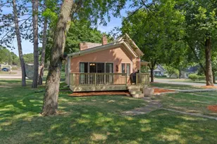 1221 10th St, Menomonie, WI 54751 - Photo 27
