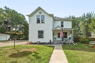 1551 E Madison St, Eau Claire, WI 54703 - Photo 1