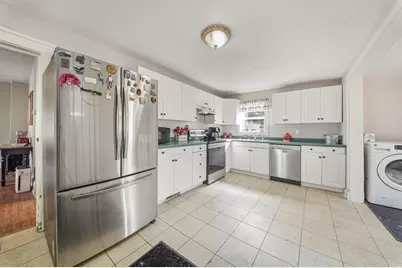 1551 E Madison Street, Eau Claire, WI 54703 - Photo 11