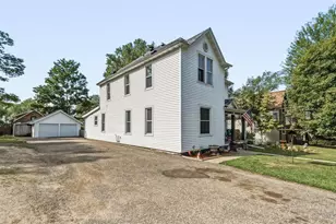 1551 E Madison St, Eau Claire, WI 54703 - Photo 37