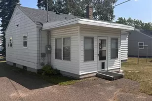 1518 Starr Ave, Eau Claire, WI 54703 - Photo 1
