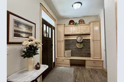 2355 McKinley Road, Eau Claire, WI 54703 - Photo 3