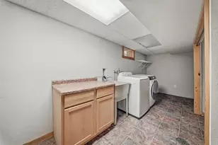 479 Irvine St, Chippewa Falls, WI 54729 - Photo 43