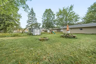 479 Irvine St, Chippewa Falls, WI 54729 - Photo 13