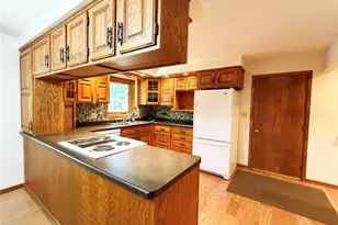 1105 Bayview Ave, Rice Lake, WI 54868 - Photo 5
