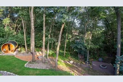 2111 High Point Drive, Altoona, WI 54720 - Photo 11