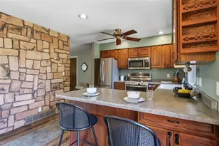 3721 Maywood Dr, Eau Claire, WI 54703 - Photo 9