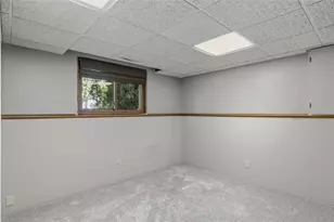 3721 Maywood Dr, Eau Claire, WI 54703 - Photo 21