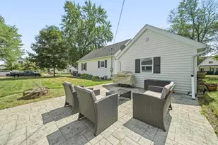 329 E 4th Ave, Stanley, WI 54768 - Photo 5