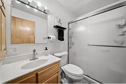 329 E 4th Avenue, Stanley, WI 54768 - Photo 23