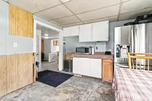 S11940 Lowes Creek Rd, Eleva, WI 54738 - Photo 3