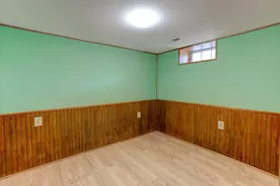 855 Stout St, Menomonie, WI 54751 - Photo 27