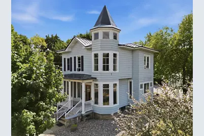 718 Bay Street, Chippewa Falls, WI 54729 - Photo 3