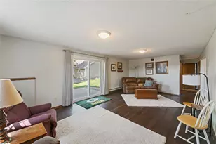 321 W Warner St, Ellsworth, WI 54011 - Photo 15