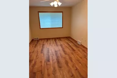 4326 W Robin Meadows Lane, Eau Claire, WI 54701 - Photo 13