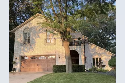1011 Skyview Drive, Altoona, WI 54720 - Photo 1