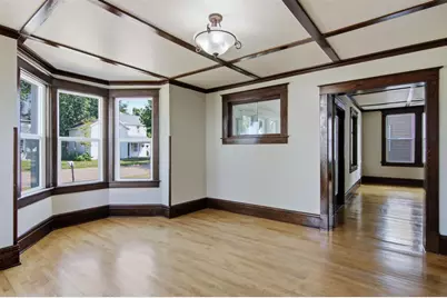 618 Erin Street, Eau Claire, WI 54703 - Photo 9