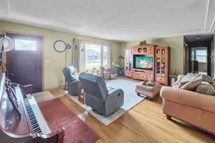320 Driftwood St, West Salem, WI 54669 - Photo 3