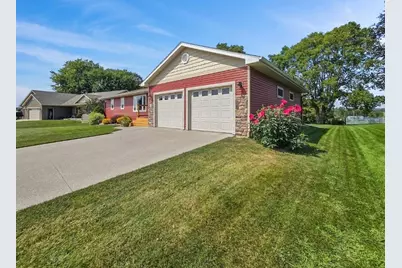 320 Driftwood Street, West Salem, WI 54669 - Photo 47