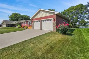 320 Driftwood St, West Salem, WI 54669 - Photo 47