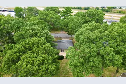 3045 Wedgewood Avenue, Eau Claire, WI 54703 - Photo 57