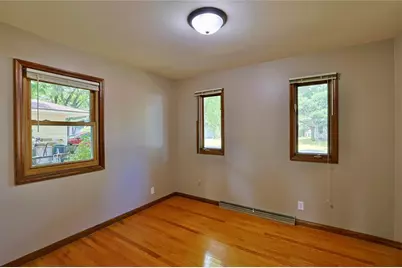 3045 Wedgewood Avenue, Eau Claire, WI 54703 - Photo 25