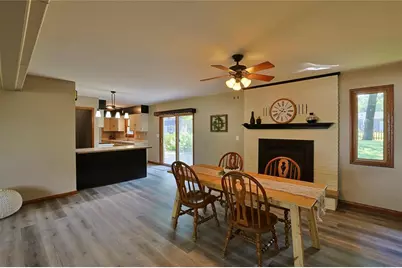3045 Wedgewood Avenue, Eau Claire, WI 54703 - Photo 11