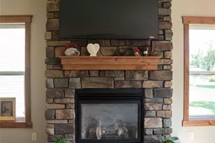 4823 Club House Ln, Eau Claire, WI 54703 - Photo 13
