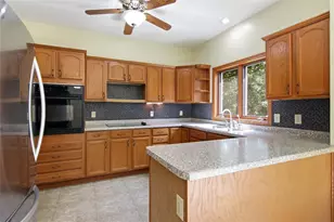16445 E Lincoln Dr, Fall Creek, WI 54742 - Photo 9