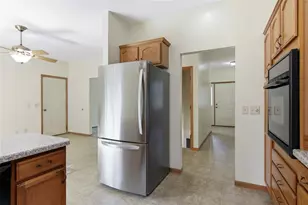 16445 E Lincoln Dr, Fall Creek, WI 54742 - Photo 11