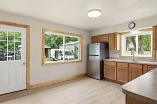 329 Washington St, Stanley, WI 54768 - Photo 11
