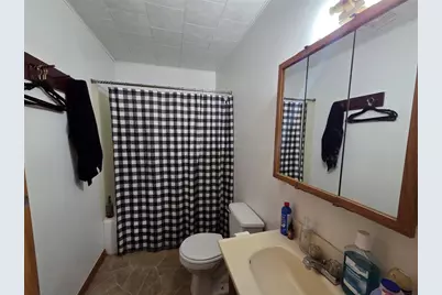 428 E School Street, Thorp, WI 54771 - Photo 9