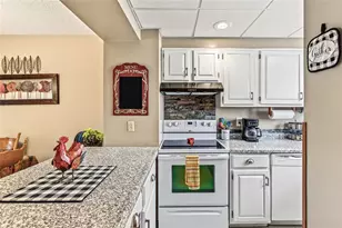 2737 Morningside Dr, Eau Claire, WI 54703 - Photo 3