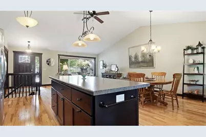 2014 Concord Trail, Eau Claire, WI 54703 - Photo 11