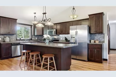 2014 Concord Trail, Eau Claire, WI 54703 - Photo 9