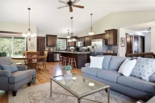 2014 Concord Trail, Eau Claire, WI 54703 - Photo 5