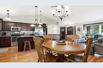 2014 Concord Trail, Eau Claire, WI 54703 - Photo 13