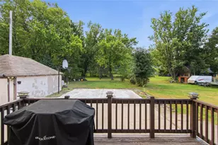 615 W Prospect St, Durand, WI 54736 - Photo 35