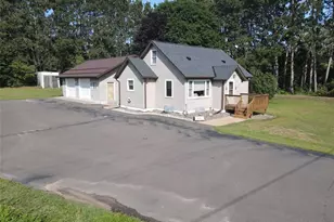 1812 Peterson Ave, Eau Claire, WI 54703 - Photo 3