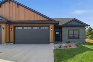 6735 Buck Tail Dr, Altoona, WI 54720 - Photo 5