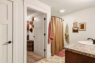2168 St Andrews Dr, Altoona, WI 54720 - Photo 15