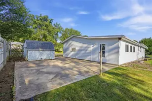 3025 Glenhaven Pl, Eau Claire, WI 54703 - Photo 35