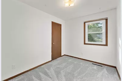 3025 Glenhaven Place, Eau Claire, WI 54703 - Photo 21