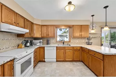 104 W Southridge Court, Cadott, WI 54727 - Photo 15