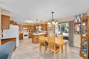 104 W Southridge Ct, Cadott, WI 54727 - Photo 13